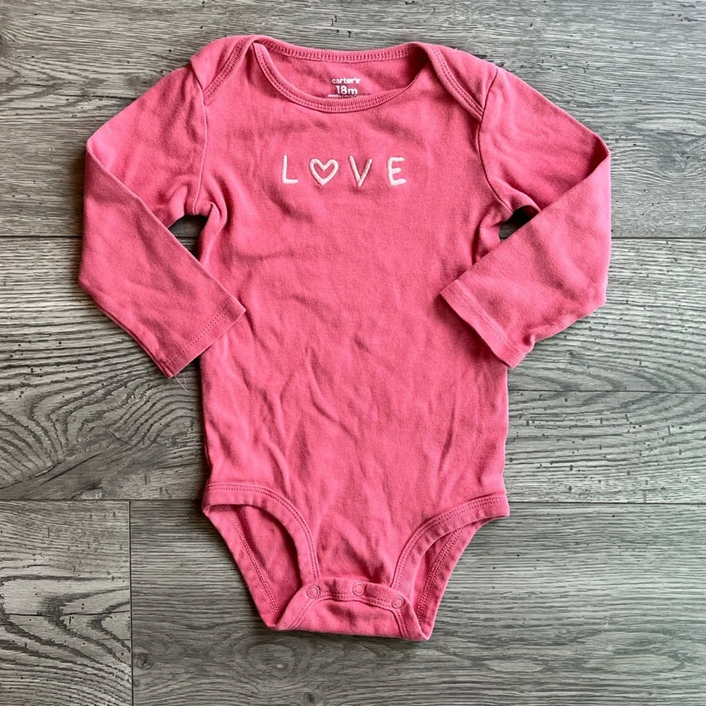 Carter’s Toddler Girl Long Sleeve Onesie Bodysuit “Love” Pink 18 Months